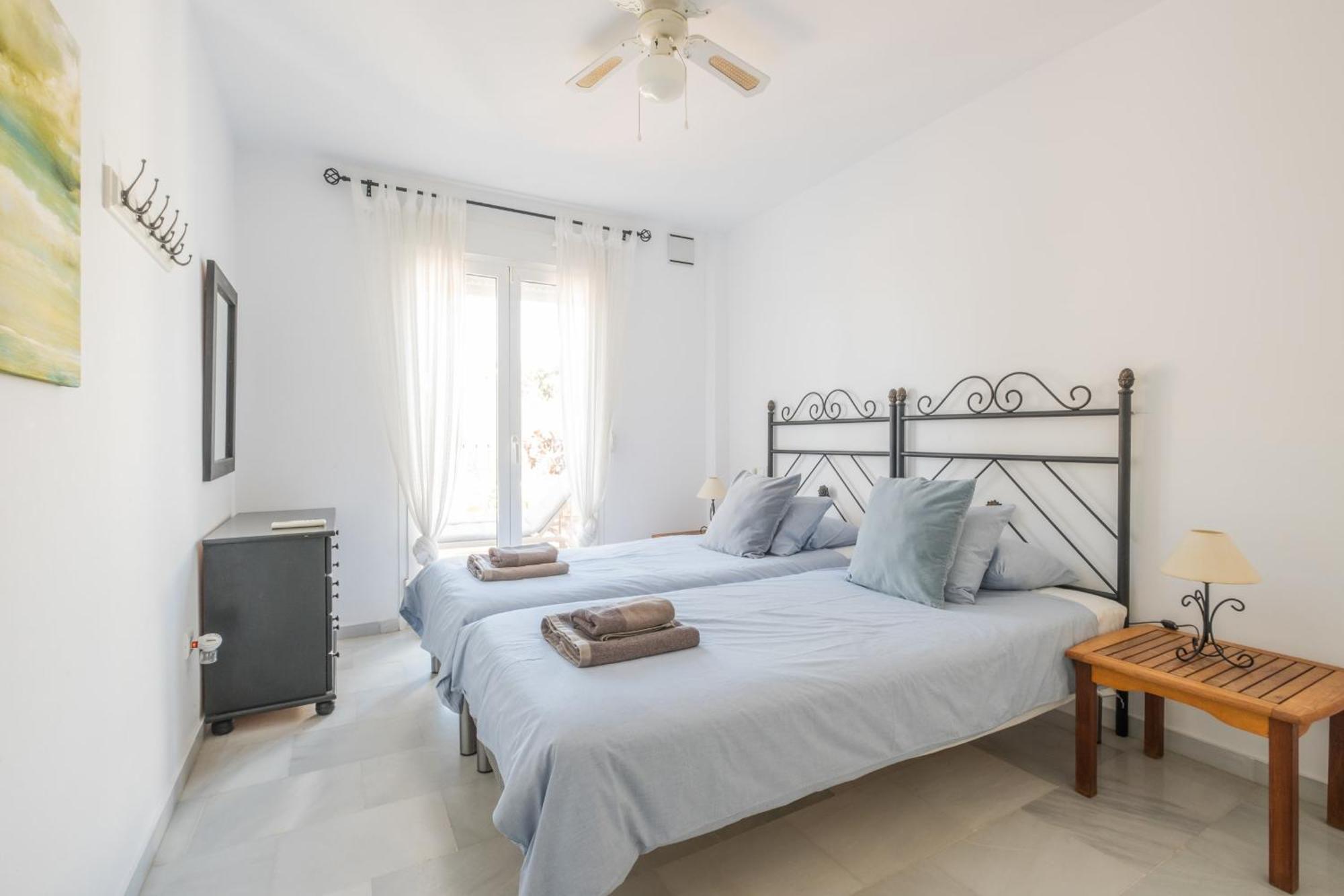 Aljamar 24 Comfortable House Near Burriana Beach Nerja Εξωτερικό φωτογραφία