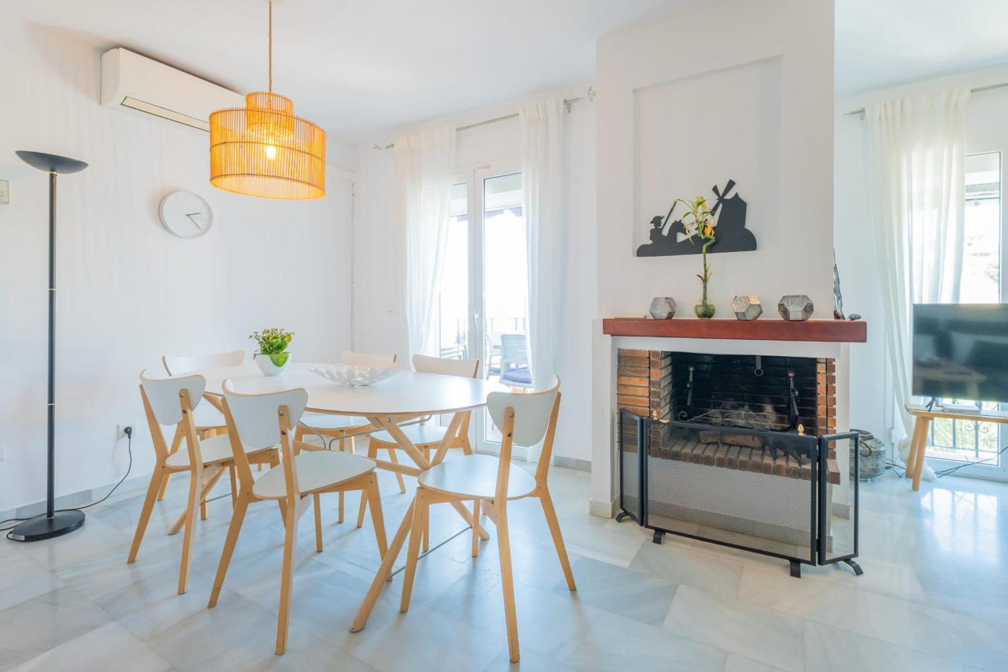 Aljamar 24 Comfortable House Near Burriana Beach Nerja Εξωτερικό φωτογραφία